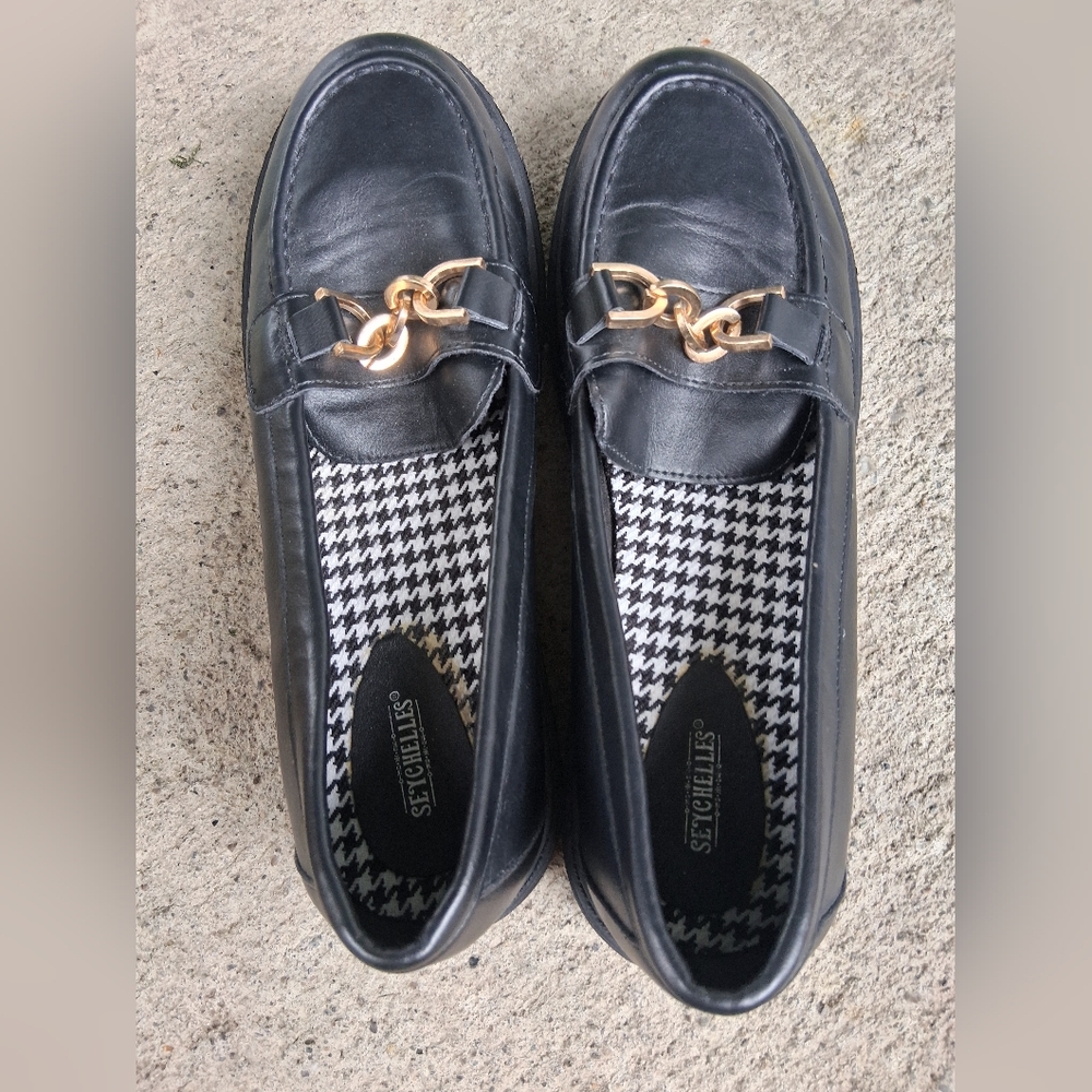 Seychelles Black Loafers with Gold Chain